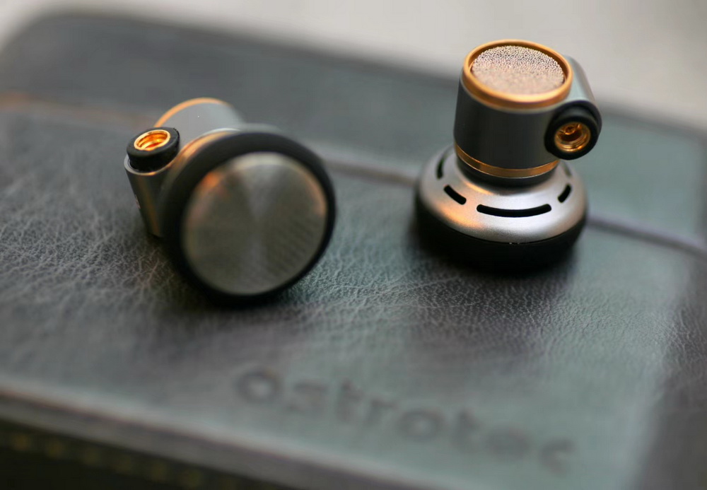 ขาย Astrotec Lyra Nature หูฟังเอียบัด ถอดสายได้ขั้ว MMCX รองรับ Hi-Res ประกันศูนย์ไทย