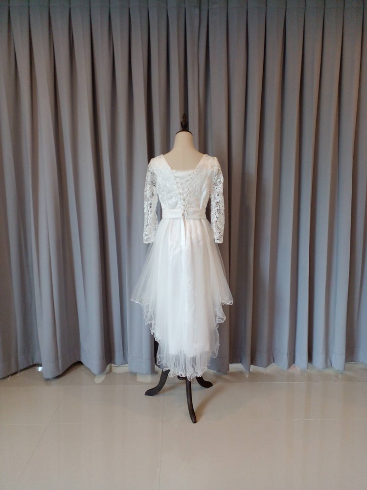 พร้อมเช่า ชุดราตรี สำหรับสาวไซส์ใหญ่ สีขาว ลูกไม้ฉลุ กระโปรงหน้าสั้นหลังยาว 2XL- 6XL (เชือกผูกหลัง)