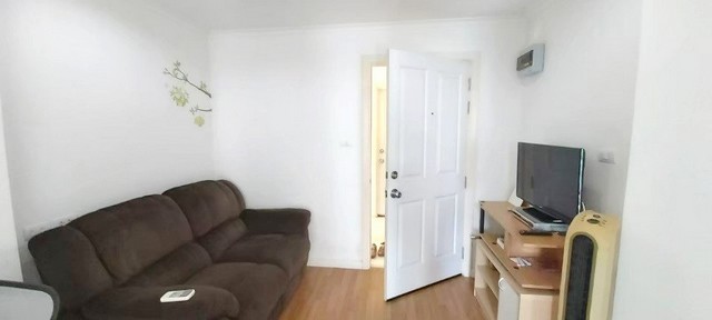 ให้เช่าคอนโดลุมพินี เพลส รัชโยธิน ตึกD 28 ตร.ม.เฟอร์ครบ แอร์ 2 ตัว มีเครื่องซักผ้า ใกล้ BTS ใกล้ ม.เกษตร