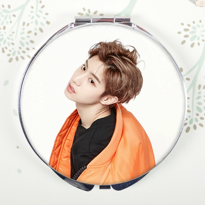 กระจก GOT7 - FLY