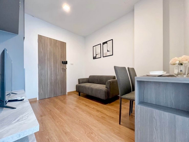 ให้เช่าคอนโดแม็กนิกซ์ รามอินทรา 21 ห้อง 23 ตร.ม.เฟอร์ครบ แอร์ 2 ตัว มีเครื่องซักผ้า ใกล้รถไฟฟ้า ใกล้บิ๊กซี