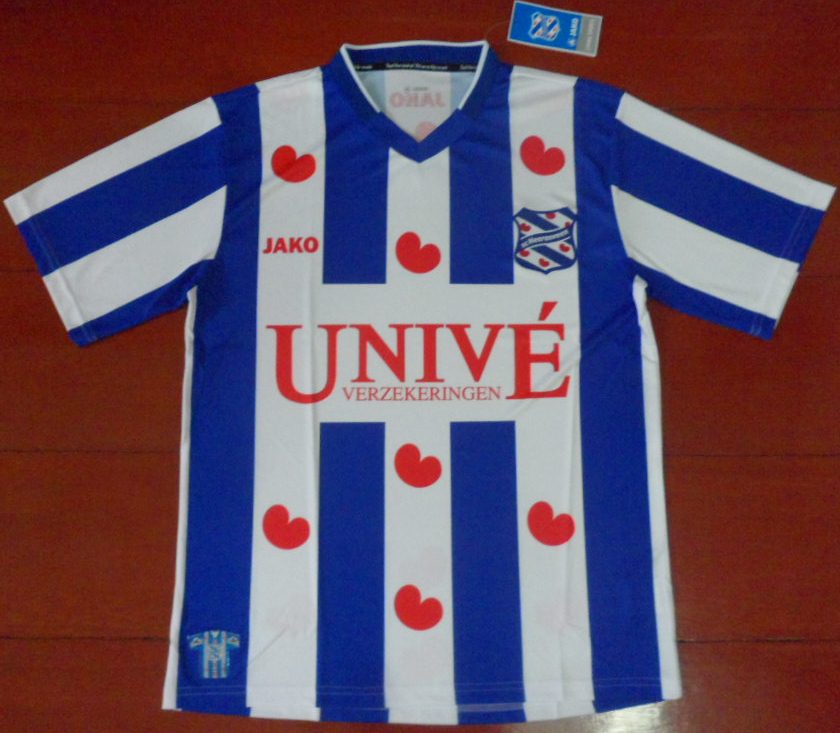 เสื้อฟุตบอล ทีมสโมสรฮีเรนวีน ชุดเหย้า 2011/12 ใหม่ S-Size / SC HEERENVEEN Football Shirt Home Kit 2011/12 Jersey NEW S-Size