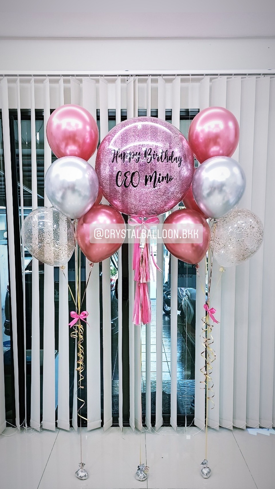 ลูกโป่ง วันเกิด Bubble ขนาด 24" Theme สีชมพู พร้อม ช่อลูกโป่งโครเมี่ยม ช่อ 5 ลูก 2 ช่อ พร้อมตกเเต่ง สามารถเปลี่ยนสีลูกโป่ง/เปลี่ยนข้อความ/เปลี่ยนขนาดได้
