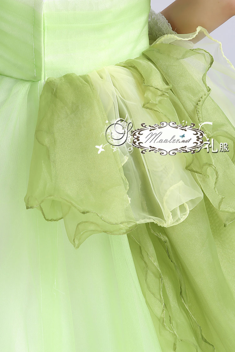 พร้อมเช่า ชุดแฟนซี ชุดราตรียาว เกาะอก สีเขียว ขาว Pastel แต่งผ้าแก้ว ช่อดอกไม้