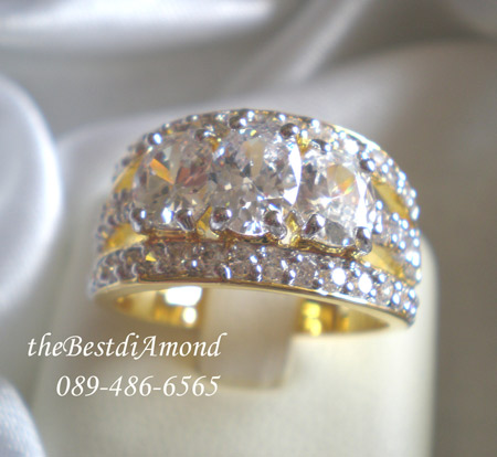 BR602+++แหวนPerfect Oval+++สวยสุดๆๆ ใส่แล้วแพรวพราวเต็มนิ้วเลยค่ะ ดูดีทันสมัย มีระดับ ออกเปรี้ยวนิดๆๆ อย่าพลาดนะคะ เพชรวิ๊งๆเลยค่ะ ของจริงสวยมากๆๆๆ