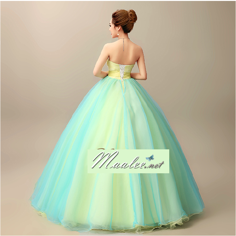 พร้อมเช่า ชุดแฟนซี ชุดราตรียาว เกาะอก แต่งดอกไม้ช่วงบน กระโปรงพองสวย