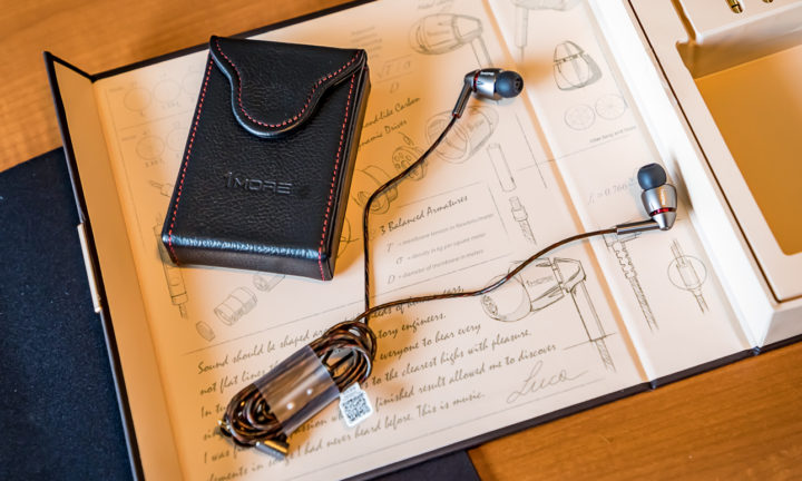 ขาย 1MORE Quad Driver สุดยอดหูฟัง Hybrid 4 ไดรเวอร์ 3BA + 1Carbon Dynamic ตัว Top ระดับ HiFi