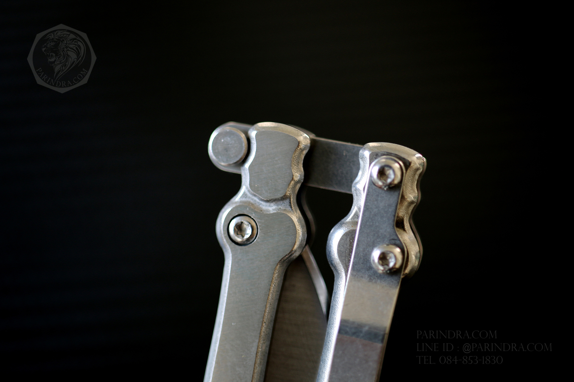 มีดปีกผีเสื้อ Balisong JINJUNLANG ด้ามกระดูก เพชรแดง