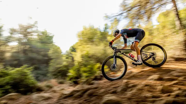 TREK Procaliber 9.5 Gen 3 MTB – จักรยานเสือภูเขาคาร์บอนระดับแข่งขัน | ราคา 99,000 บาท