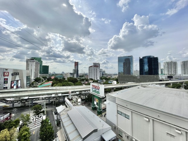 ให้เช่าคอนโด ไลฟ์ ลาดพร้าว ห้อง 26.75 ตรม.แต่งสวย เครื่องใช้ครบ พร้อมอยู่ ตรงข้ามเซ็นทรัล ติดรถไฟฟ้า
