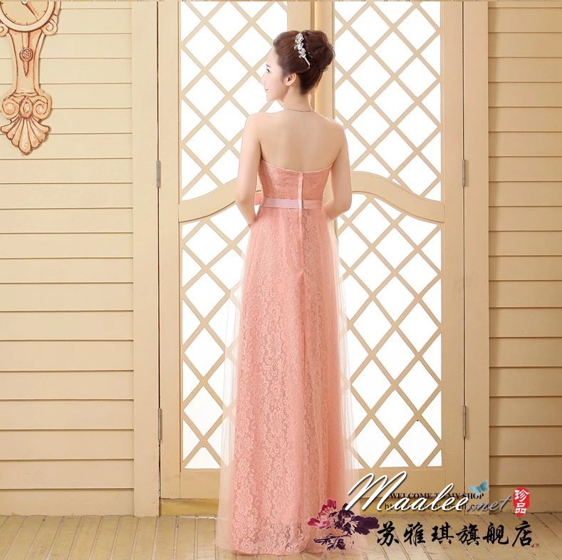 พร้อมส่ง ชุดราตรียาว เกาะอก ผ้าลูกไม้คลุมผ้าตาข่าย แต่งโบว์และคริสตัลช่วงเอว สีชมพู (เชือกผูก)