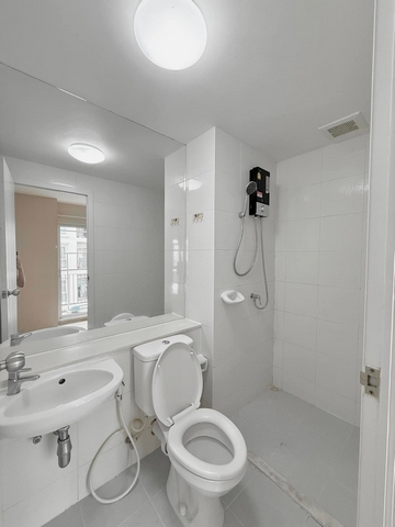 ให้เช่าพลัมคอนโด แจ้งวัฒนะ เฟส2 ตึกA 23 ตร.ม.เฟอร์ครบ พร้อมอยู่ ใกล้ ม.ราชภัฏพระนคร