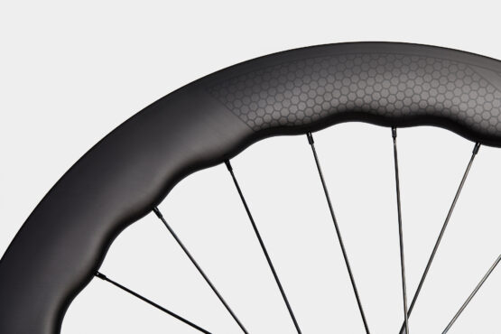 ชุดล้อเสือหมอบดิสเบรค Princeton WAKE 6560DB Carbonworks, ขอบสูง 65มม.