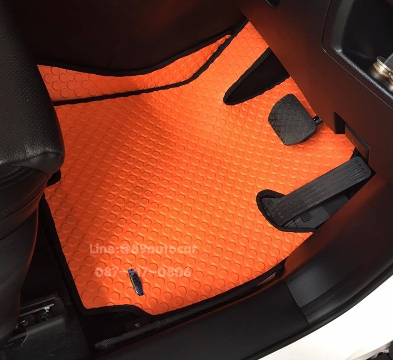 ยางปูพื้นรถยนต์เข้ารูป Mazda CX-5 ลายกระดุมสีส้มขอบดำ + ท้าย + พับเบาะ