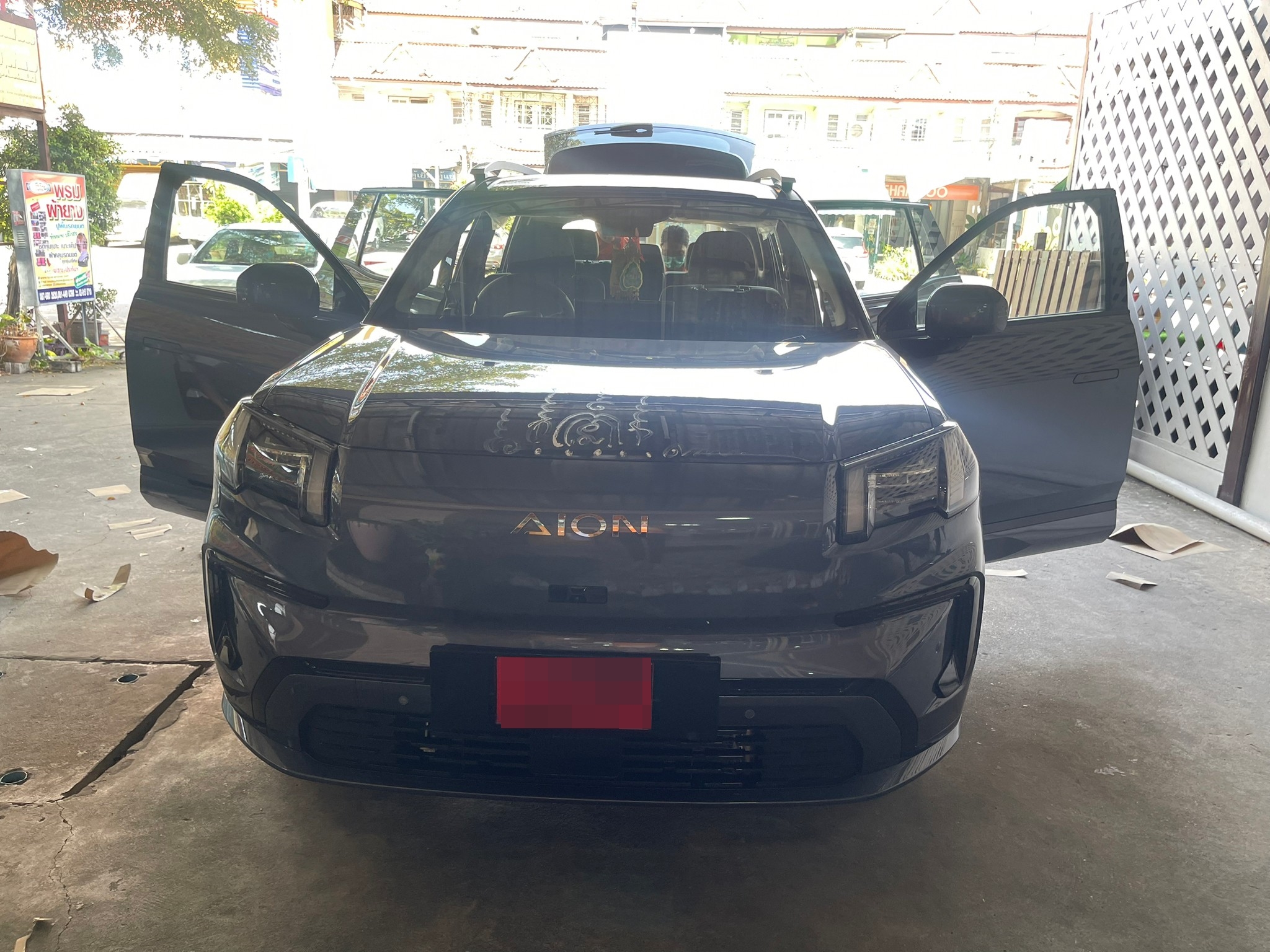 พรมรถยนต์ Aion V ปูพรม6D สีดำด้ายดำ ลายเคฟล่า เต็มคัน