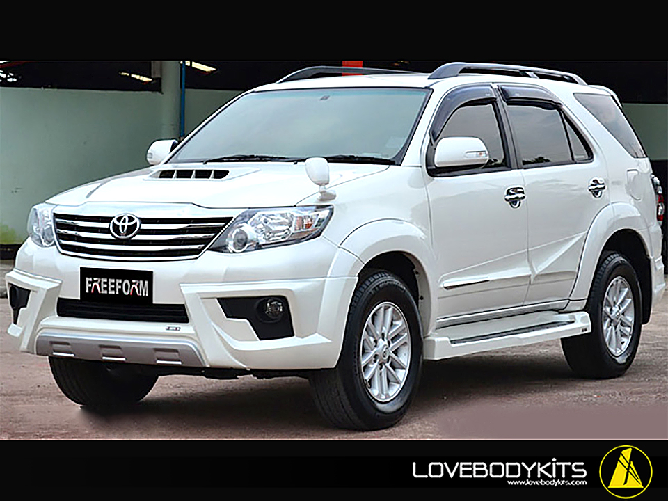 ชุดแต่ง Freeform R-1 : Fortuner 2012-2014