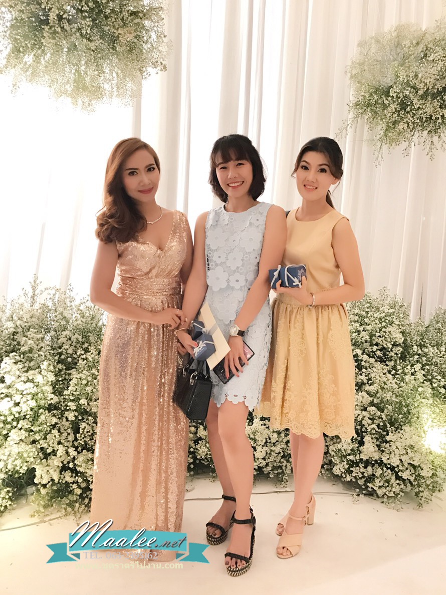 พร้อมเช่า ชุดราตรียาว แขนกุด สี Rose Gold แต่งเลื่อมทั้งตัว จับจีบช่วงเอว สวยหรู (ซิปหลัง)