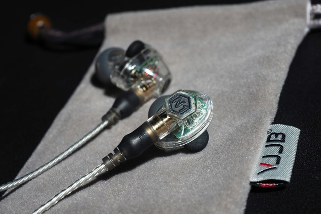 ขาย VJJB N1 หูฟัง 2 ไดรเวอร์ถอดสายได้ มาพร้อมสาย2in1 สายธรรมดา และ ไมค์ 2 เส้นในชุด