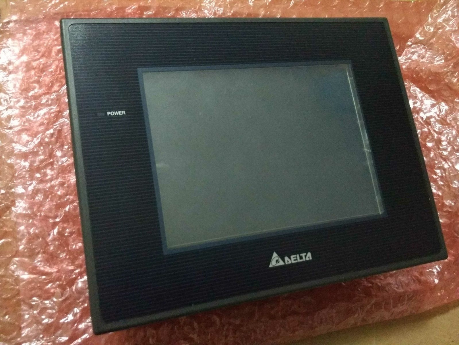 DOP-B05S100 LCD TOUCH SCREEN " DELTA "