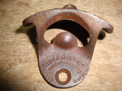 ของสะสม Coca Cola,ที่เปิดขวดโค้กคลาสิค โคคา-โคล่า Coca cola รุ่นติดผนัง