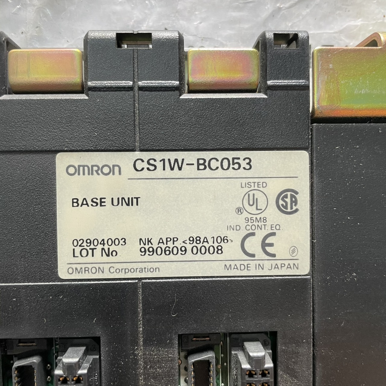 CS1W-BC053 BASE UNIT " OMRON "