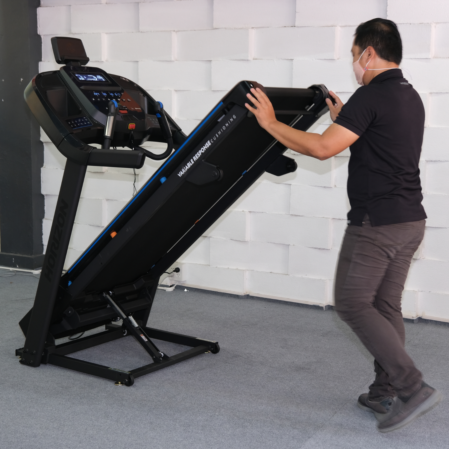 ลู่วิ่งไฟฟ้า HORIZON 7.0 AT