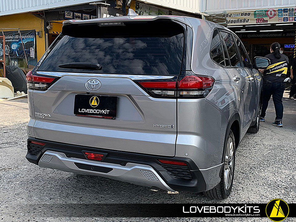 ชุดแต่ง M-DELLISTA : INNOVA ZENIX