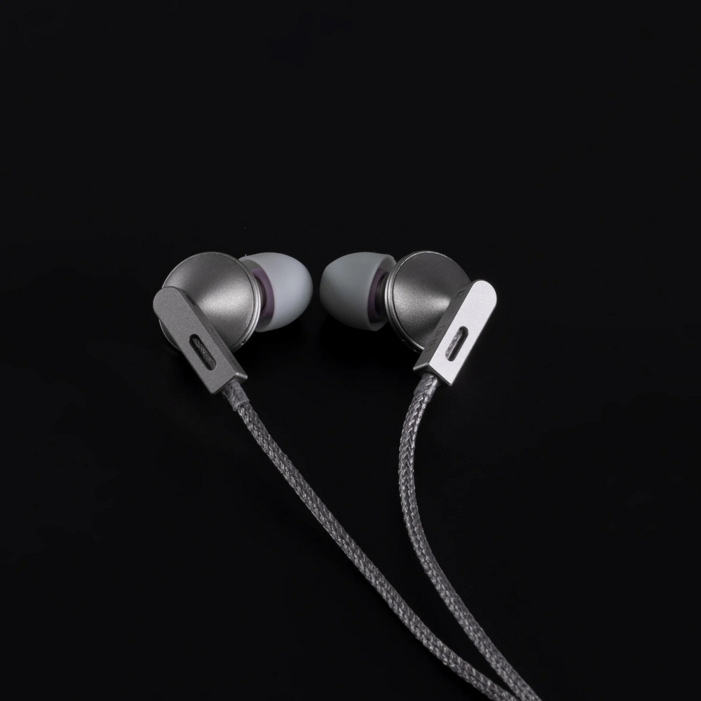 DD MemoryE13P หูฟังอินเอียร์ไดรเวอร์ระนาบ พร้อมชิป DAC/AMP CS43198ในตัว บอดี้อลูมิเนียมเกรดอากาศยาน ประกันศูนย์ไทย