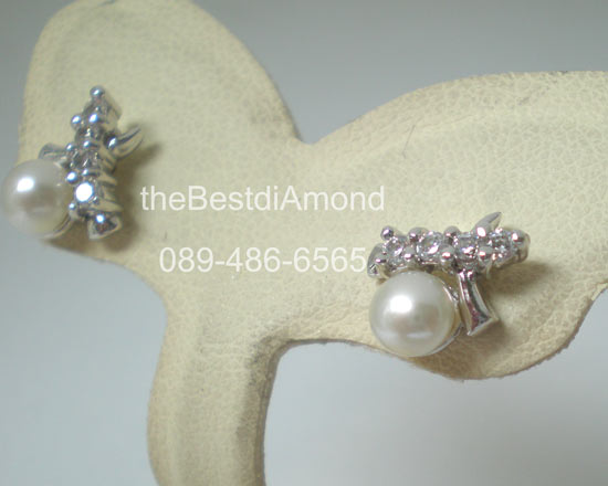 BE614RD+++ต่างหูมุกแท้ x style +++รูปแบบดูดี ไฮโซ ผู้ดีมากค่ะ แบบเรียบๆ แต่เก๋ ใส่ติดหูได้ทุกโอกาส