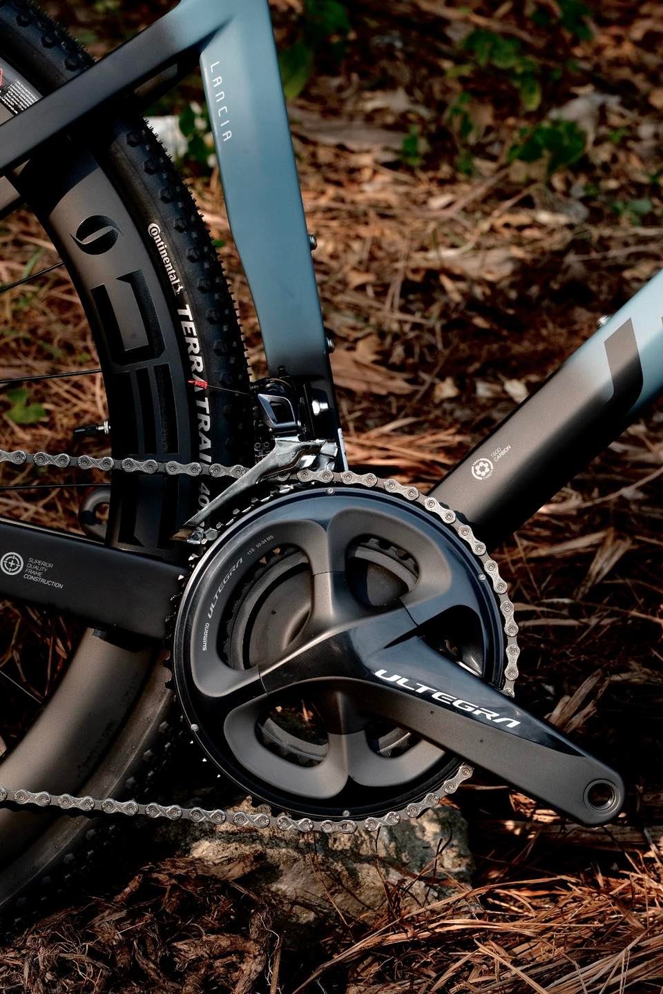 จักรยานเสือหมอบกราเวลไบค์ JAVA LANCIA Gravel Bike Shimano Ultegra Disc R8020 22sp ตัวเฟรมทรง All Around 2022