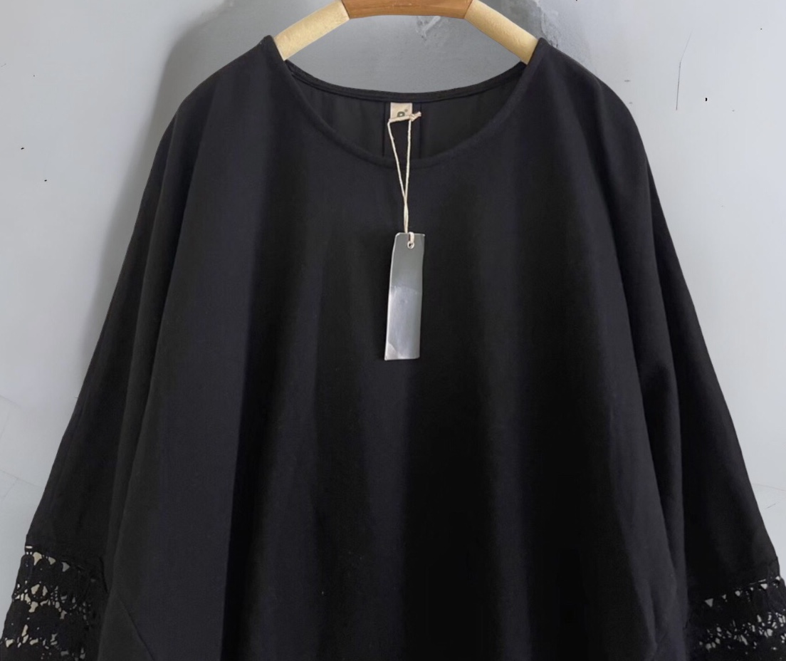 เสื้อยืดแต่งผ้าลูกไม้ 9am