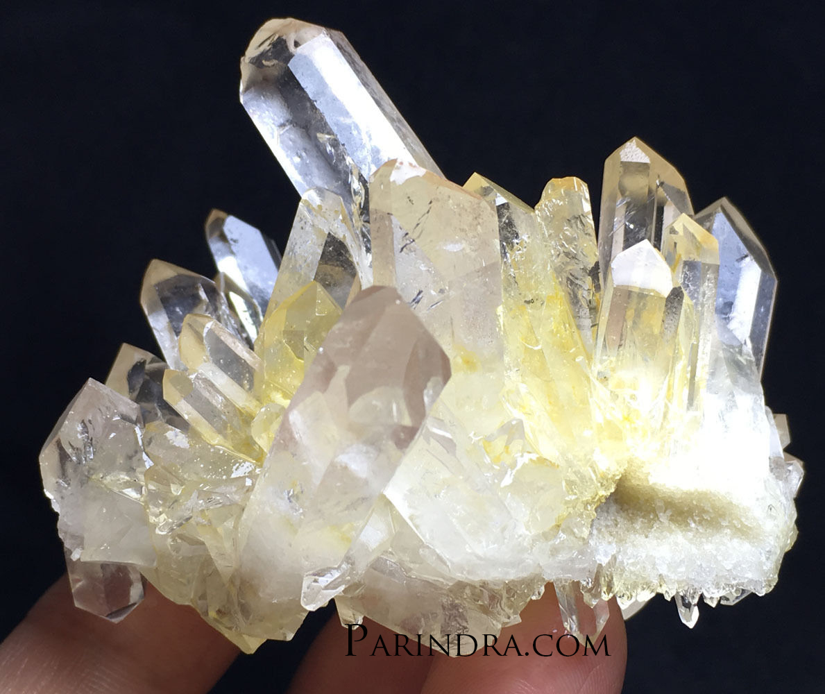 หินแร่ Quartz คริสตัลควอตซ์ แท้ สมบูรณ์มาก แบบกลุ่ม Cluster QRZT000