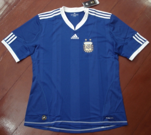 เสื้อฟุตบอล ทีมชาติอาร์เจนติน่า ชุดเยือน ชุดลุยศึกฟุตบอลโลก 2010 ใหม่ XL-Size / ARGENTINA Football Shirt Away Kit World Cup 2010 Jersey NEW XL-Size