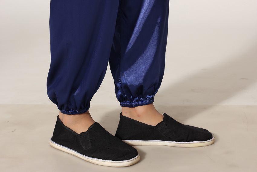 Pre-order ชุดจีนชาย แขนยาวผ้าแพร สีน้ำเงิน