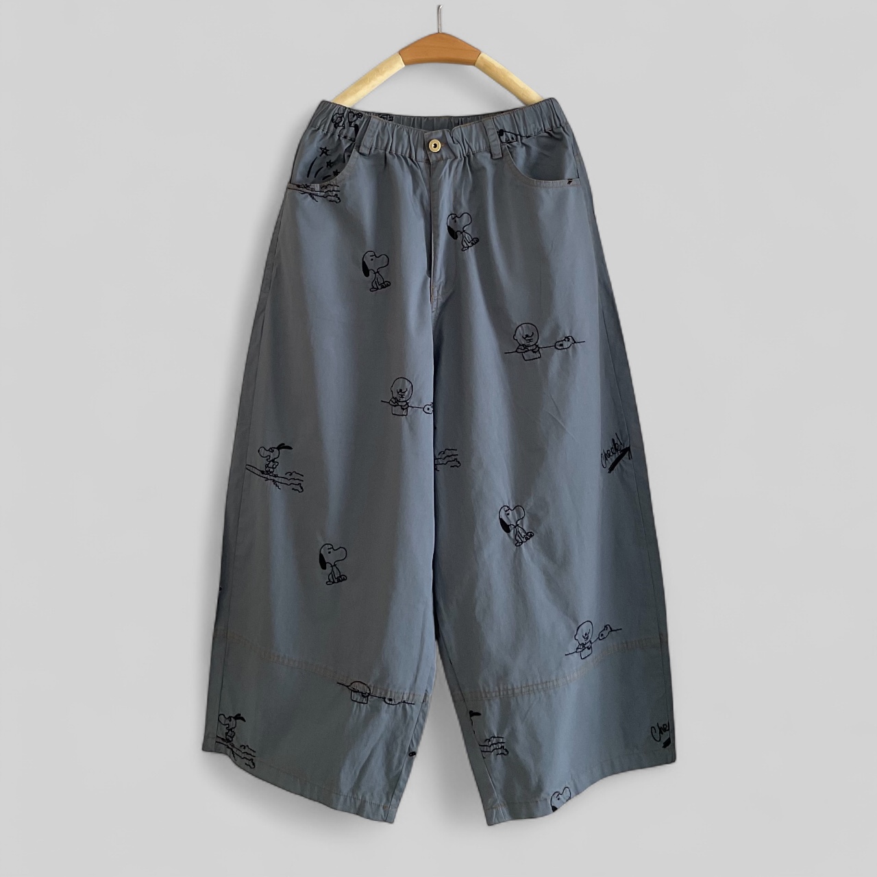 กางเกงผ้าคอตตอตลายปักการ์ตูนขาห้าส่วน