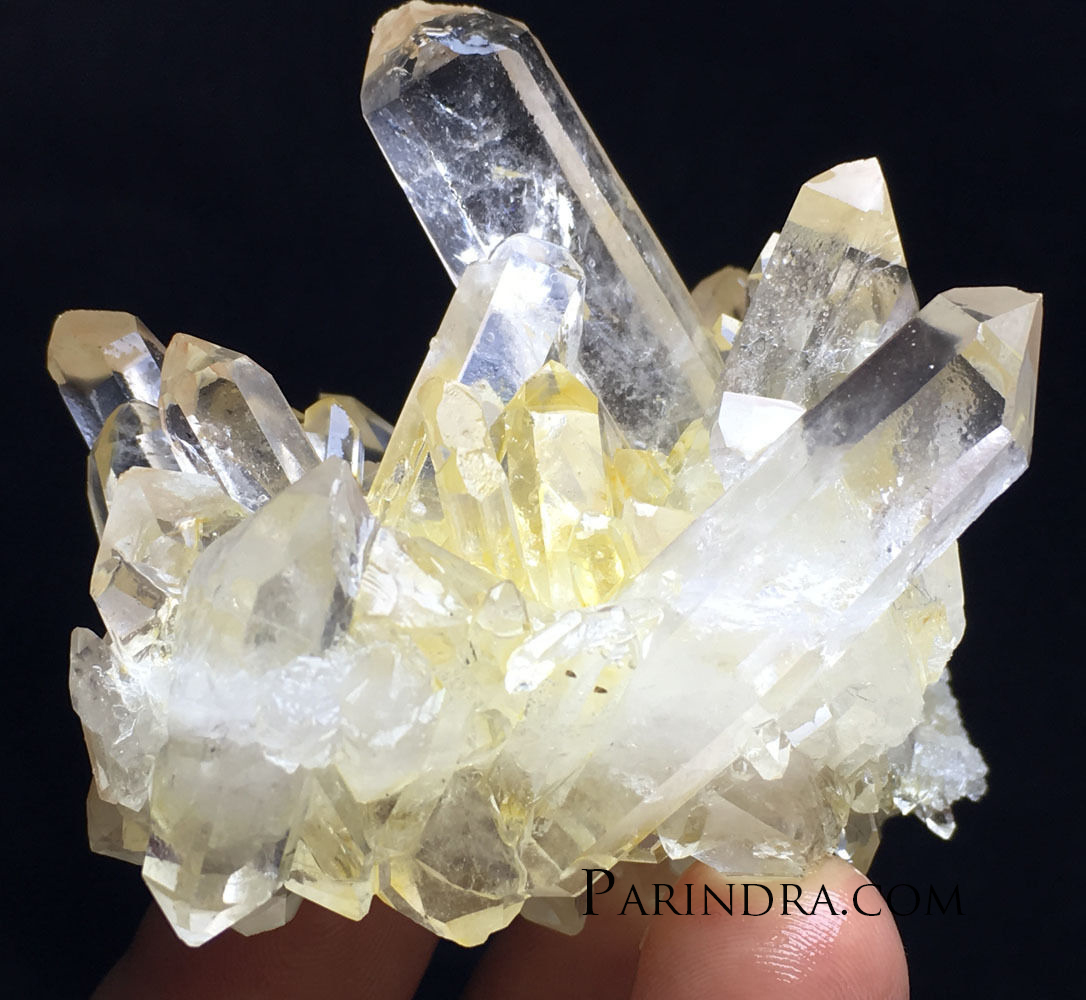 หินแร่ Quartz คริสตัลควอตซ์ แท้ สมบูรณ์มาก แบบกลุ่ม Cluster QRZT000