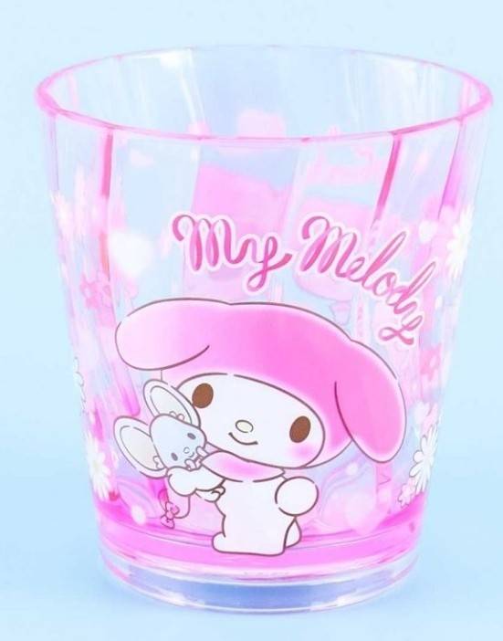 แก้วยี่ห้อ SANRIO น่ารักน่าใช้ที่สุด น่ารักทั้ง 5 ลายเลย ( มี 5 ลายให้เลือก )