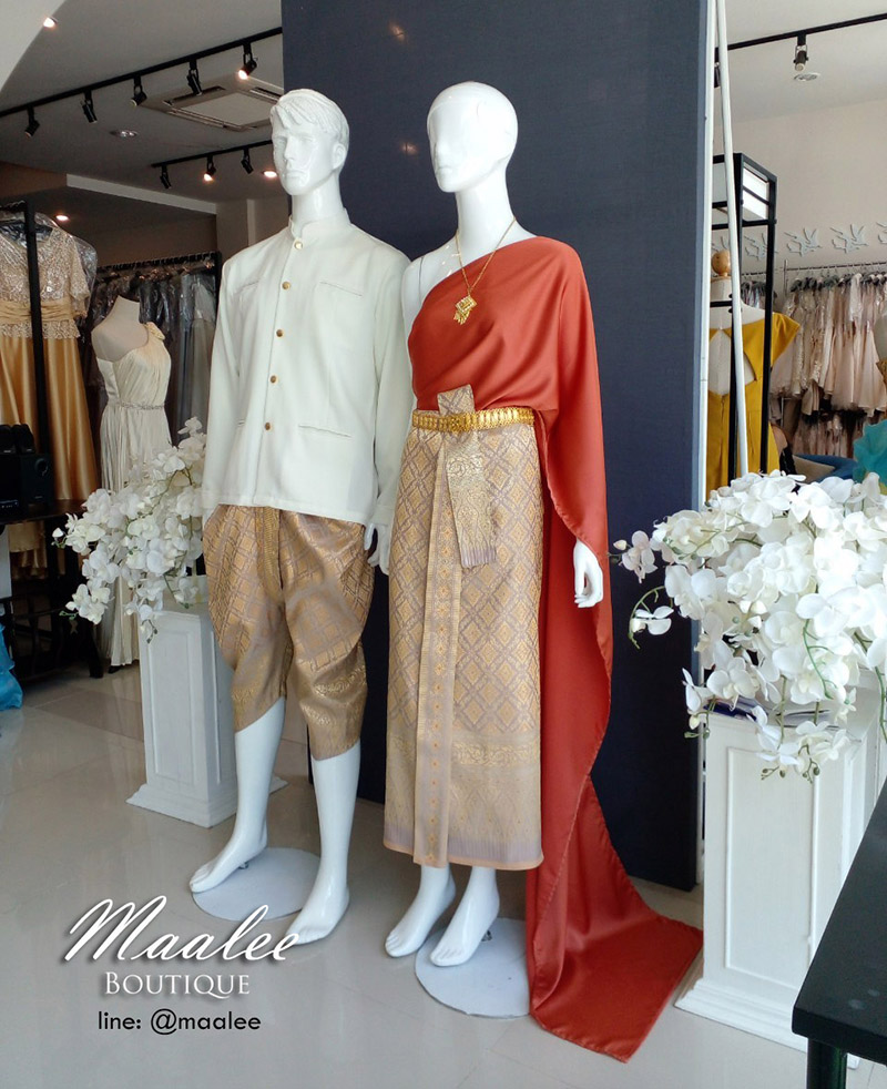 เช่า ชุดไทย ชุดเพื่อนเจ้าสาว ชุดไทยสไบสีส้มอิฐ ผ้าถุงทอง