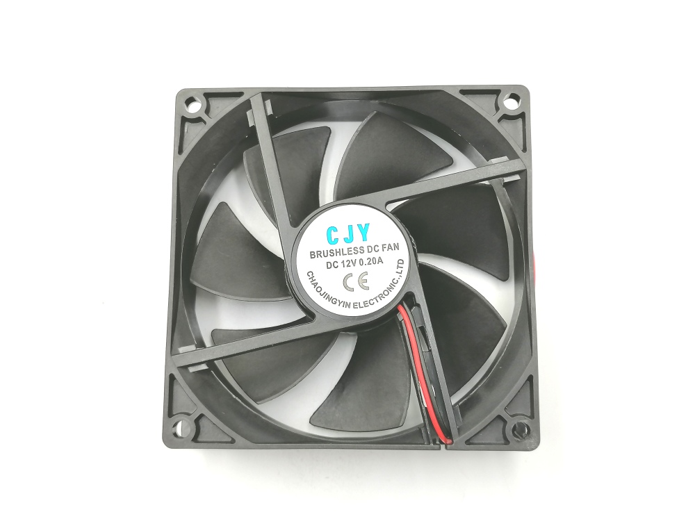 พัดลมระบายอากาศ DC 12V. ขนาด3.5"