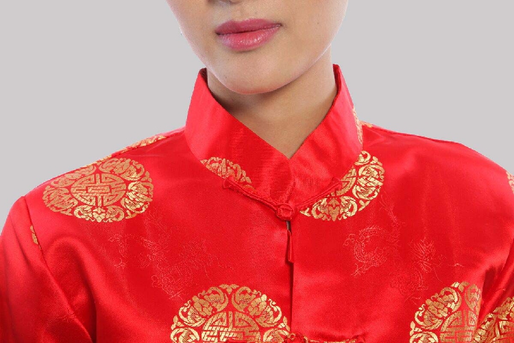 Pre-order เสื้อคอจีน ผู้หญิง ผ้าไหมจีน ทอลาย แขนยาว สีไวน์แดง