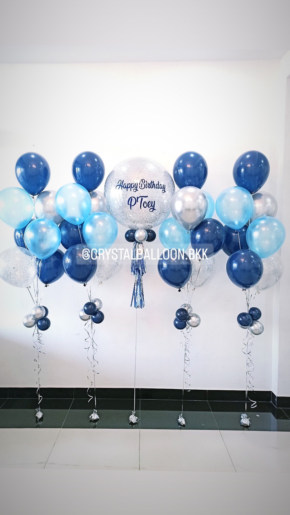 ลูกโป่ง วันเกิด Bubble ขนาด 24" พร้อม ช่อลูกโป่ง ช่อ 7 ลูก 4 ช่อ พร้อมตกเเต่ง สามารถเปลี่ยนสีลูกโป่ง/เปลี่ยนข้อความ/เปลี่ยนขนาดได้