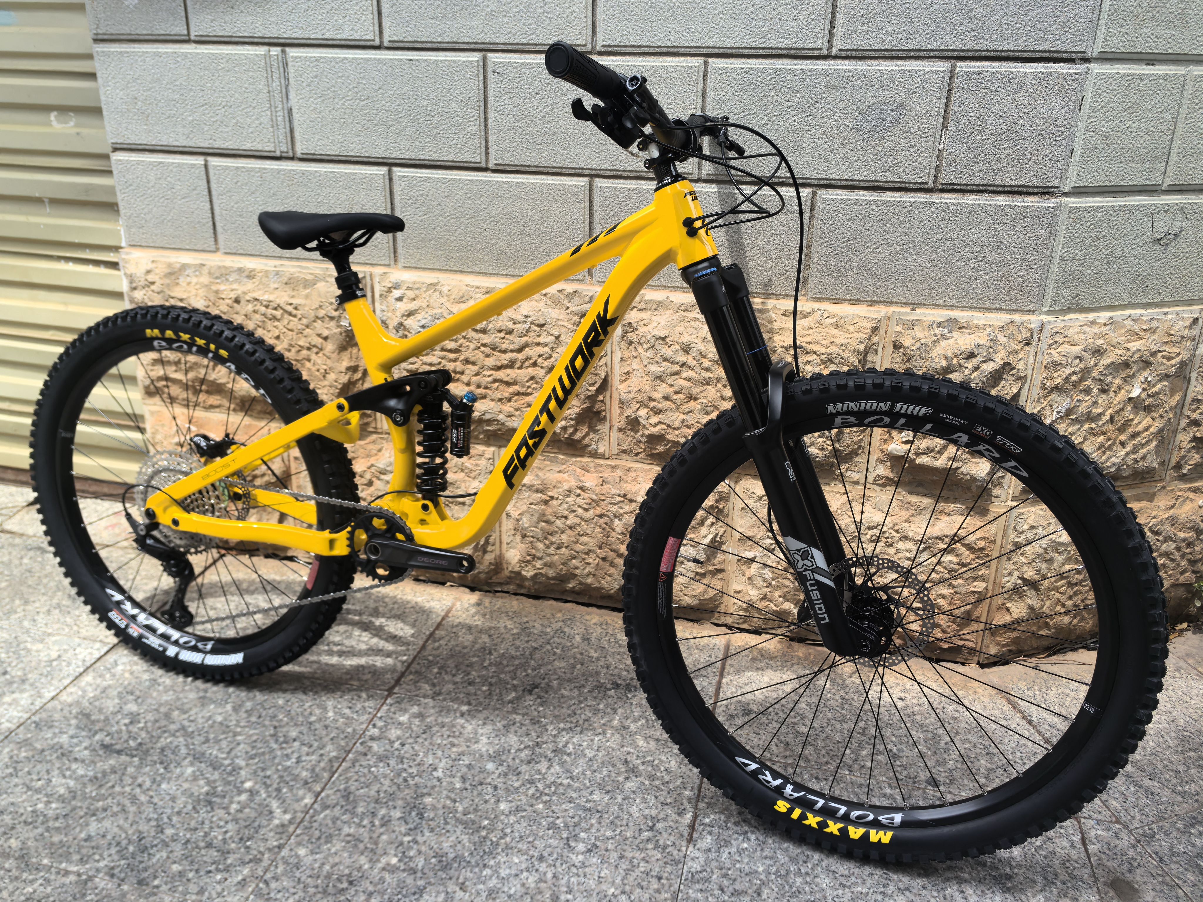 จักรยานเสือภูเขา Fastwork รุ่นใหม่ล่าสุด – ซอฟท์เทล 4th Gen 279 Softtail | จักรยาน DownHill 12speed, SLX ล้อ 27.5