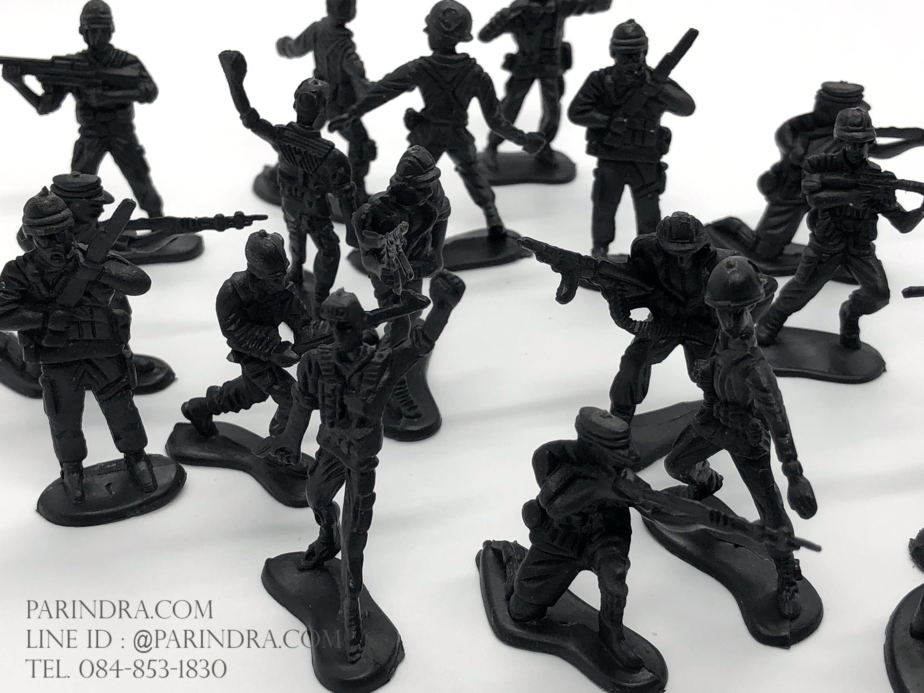 โมเดลทหารจิ๋ว สีดำ