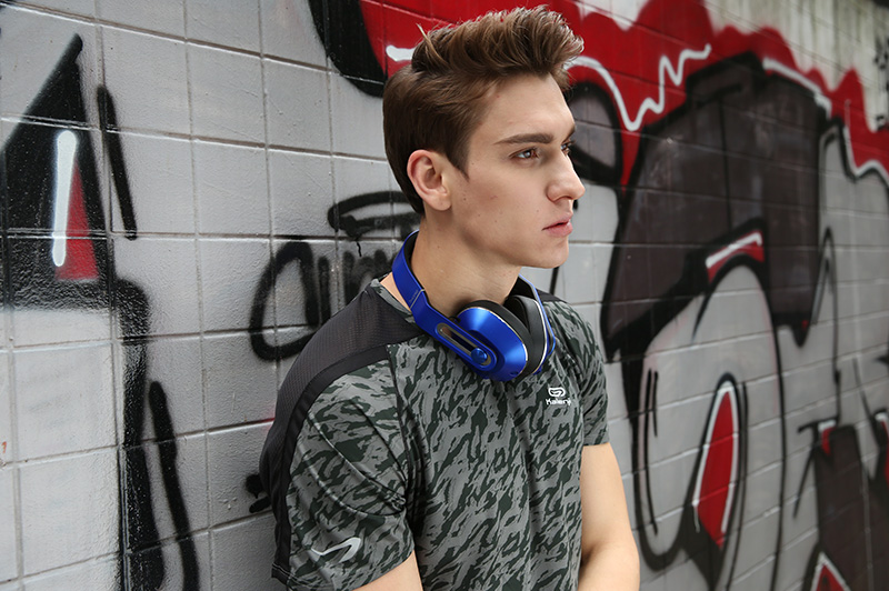 ขาย 1More MK802BT หูฟังbluetooth 4.1 รองรับ iOS , Android มีไมค์รับสายได้เปลี่ยนเพลงได้