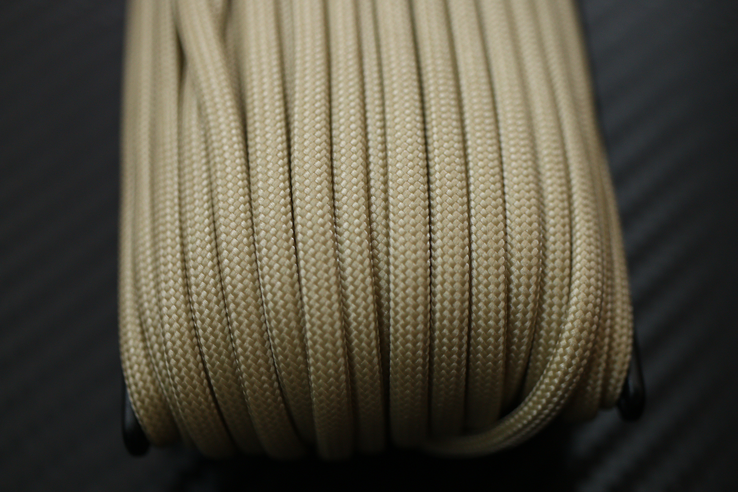 เชือกพาราคอร์ด PARACORD 550 คุณภาพสูง # TAN ใช้ได้งานได้เอนกประสงค์