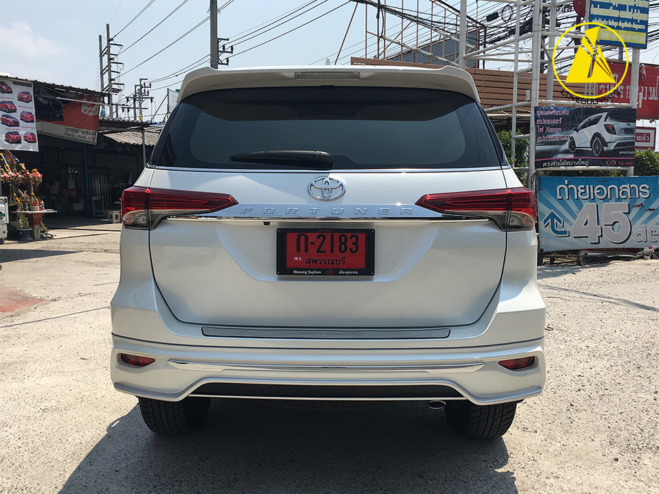 ชุดแต่ง FD-2 (L-SPORT) : Fortuner 2015-2019