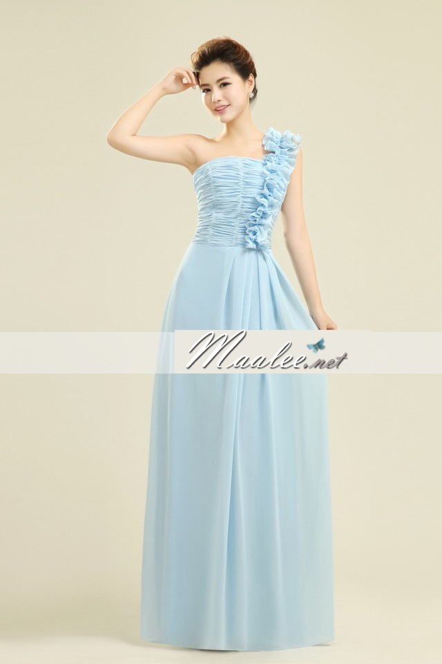 พร้อมเช่า ชุดราตรียาว ไหล่เดียว จับจีบตลอดช่วงเอว แต่งระบายไหล่ซ้าย เรียบหรู สีฟ้า