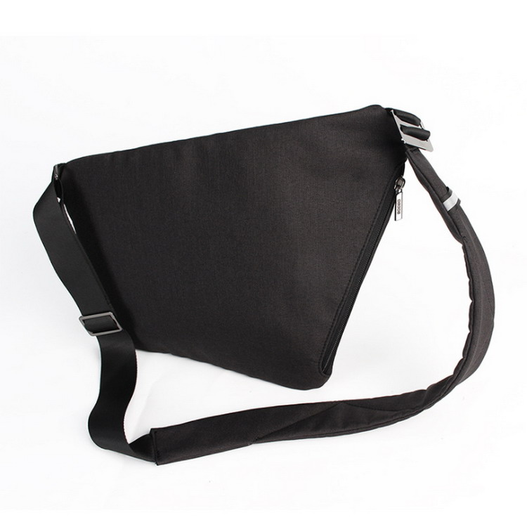 ขาย OSOCE CrossBody กระเป๋าสะพายแฟชั่น กันน้ำ น้ำหนักเบา