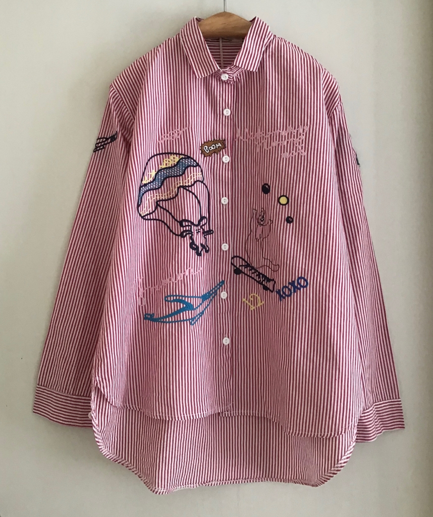 เสื้อเชิ้ตลายริ้วปักลาย