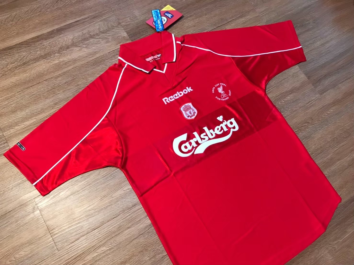 Liverpool 2001/2002 Vintage Jersey เสื้อฟุตบอลลิเวอร์พูลย้อนยุค Carlsberg